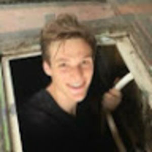 Meet your Posher, Aaron